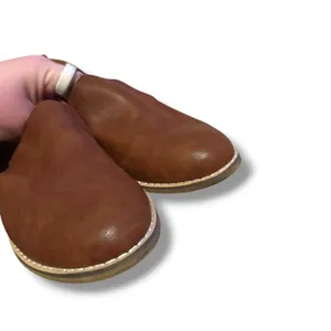 Indigo Rd Loafers Womens 7M Cognac‎ Brown Faux Leather Slip On Almond Toe Flats thumbnail 4