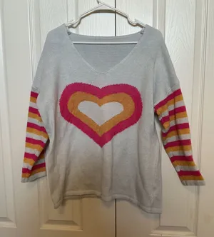Light Crème V-Neck Sweater with Pink & Gold Heart Accents thumbnail 1