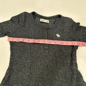 Abercrombie Kids Gray Long Sleeve Henley Sweater Dress Size 9/10 Cozy Knit thumbnail 4
