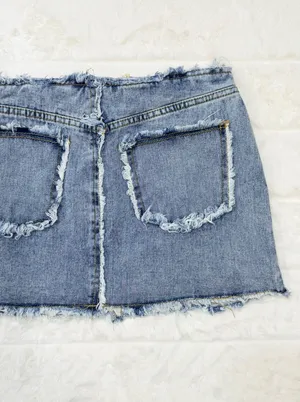 PrettyLittleThing Frayed Vintage Wash Denim Mini Skirt Womens 2 XS thumbnail 5