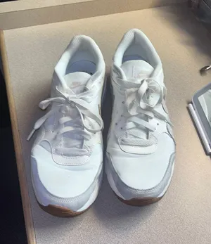 Nike Women’s Air Max thumbnail 1