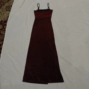 NWT Shein Burgundy Glitter Maxi Dress NWT- Split Thigh Bodycon Prom Gown Sz XS thumbnail 12