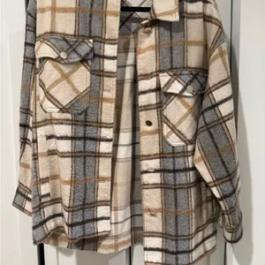 Zara Checkered Jacket in Cream and Brown Shacket thumbnail 2