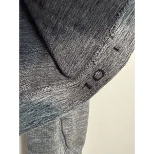 Lululemon Swiftly Tech Gray Long‎ Sleeve T-Shirt Size 10 thumbnail 2
