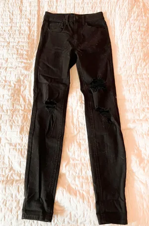 Wild Fable Highest Rise Skinny Black Distressed Jeans Size 00 thumbnail 1