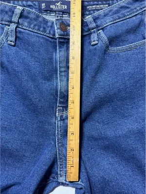 Hollister Ultra High-Rise Mom Jeans W29 L27 - Classic Blue thumbnail 4