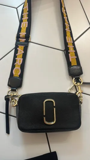 Authentic Marc Jacobs snapshot bag thumbnail 3
