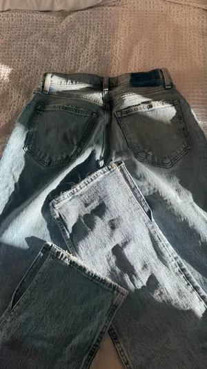 Abercrombie & Fitch Jeans | Abercrombie & Fitch Ultra High Rise 90s Straight Jean Split Hem thumbnail 3