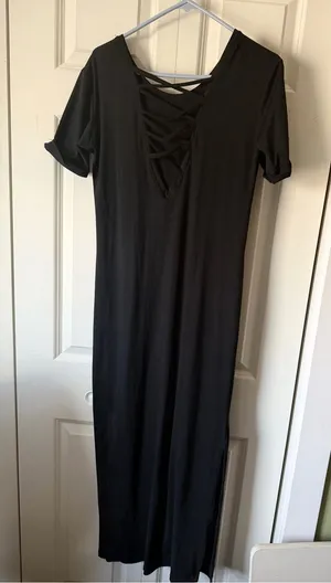 Black Crisscross Back Short Sleeve Dress thumbnail 1