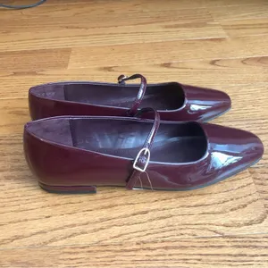 Franco Sarto Tinsley Patent Leather Burgundy Mary Jane Flats Women’s SZ 7.5 NWOT thumbnail 8