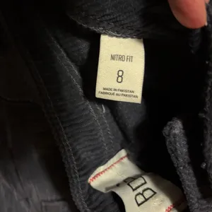 NWOT Urban Outfitters BDG Montana Corduroy Cargo Pants sz 8 thumbnail 3
