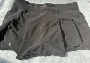 Lululemon skirt thumbnail 1