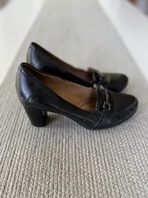 Naturalizer Black Croc-Embossed Block Heel Loafers Size 8 thumbnail 3