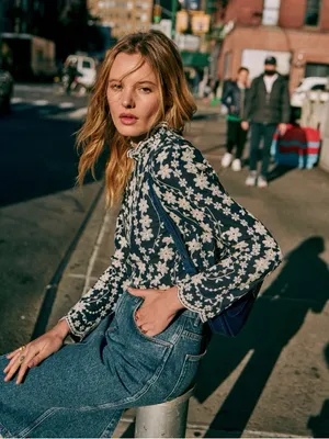 Sézane EGLANTINE navy white embroidered floral blouse long sleeve thumbnail 1