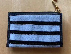 Juicy Couture wallet thumbnail 2