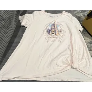 Walt Disney World Shirt Womens XLarge Pink 50th Anniversary Cinderella's Castle thumbnail 2