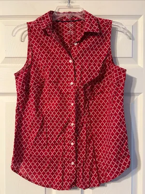 St. John's Bay Red Geometric Sleeveless Button-Down Shirt Medium thumbnail 1