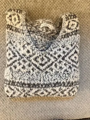 Abercrombie & Fitch Wool Blend Fuzzy Fair Isle V-Neck Sweater Women's Size XS/S thumbnail 5