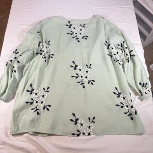 Kindred Anthropologie womens green tunic length floral top . Sz 2X. boho peasant thumbnail 2