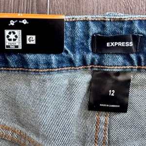 Express Straight Leg Ankle Jeans Braid Trim Casual Medium Wash NEW Women Sz 12 thumbnail 8