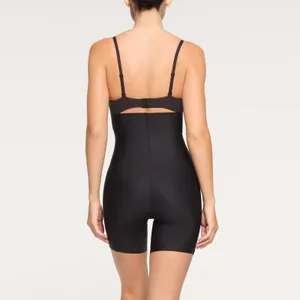 NWT Skims Body High Waisted Mid Thigh Shorts Size S Onyx ( SOLD OUT) thumbnail 3