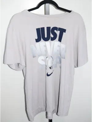 Nike Dri-Fit Gray "Just Never Stop" Graphic T-Shirt Size XL Short Sleeve thumbnail 1