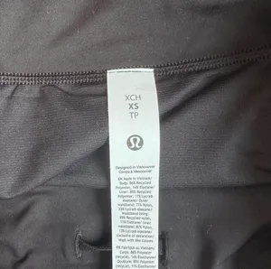 Lululemon Speed Shorts 2.5" thumbnail 4