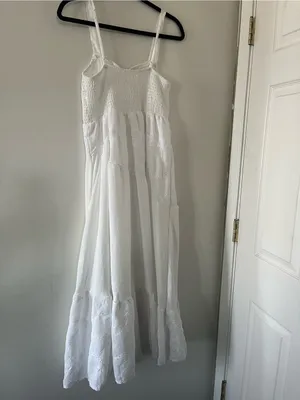 White Eyelet Smocked Tiered Maxi Dress Large Coastal Euro Summer Beach Resort thumbnail 8