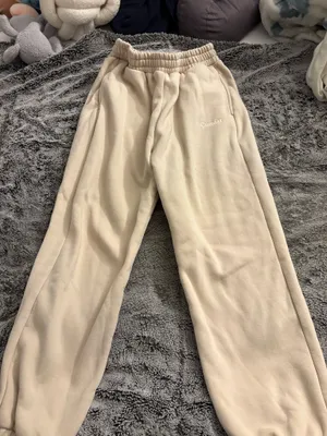 Comfrt sweatpants thumbnail 1