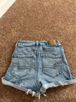 American Eagle Shorts Denim Distressed thumbnail 2