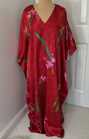 Winlar Red Satin Floral Kaftan Maxi Dress thumbnail 1