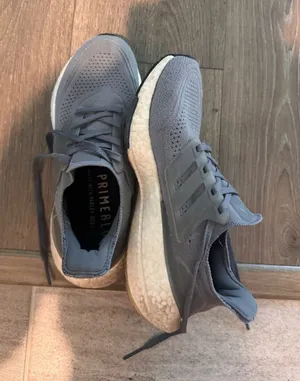 Adidas Ultraboost Shoes thumbnail 1