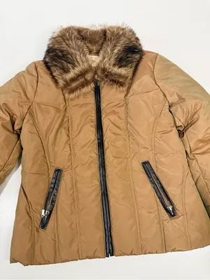 MICHAEL Michael Kors Quilted Puffer Jacket with Faux-Fur Collar in Camel/Tan thumbnail 4