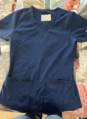 sketchers by barco scrub top thumbnail 1