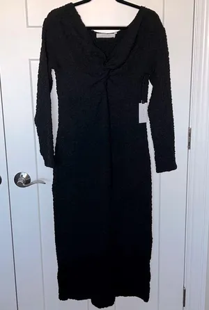 NWT Astr the Label Textured Knot Front Off Shoulder Long Sleeve Midi Dress thumbnail 2