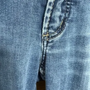 Silver Jeans Suki Straight‎ Leg Jeans Size 25W/32L thumbnail 4
