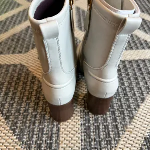 Franco Sarto Talfer Bootie in Stone - Size 7.5M thumbnail 4