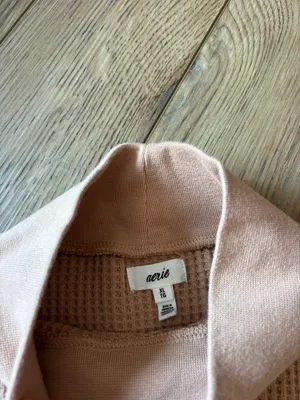 Aerie Long Sleeve thumbnail 2