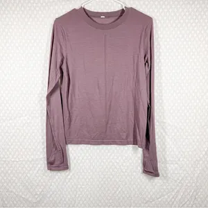 Athleta Women Top Sz M Purple Long Sleeve Crewneck Activewear Workout Thumbholes thumbnail 2