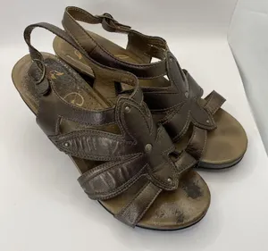 Dansko Nina Sandals Womens 38/7 Heels Brown Leather Floral Strappy‎ Platform thumbnail 1