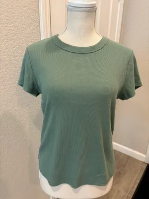 Old Navy Short Sleeve Top thumbnail 1