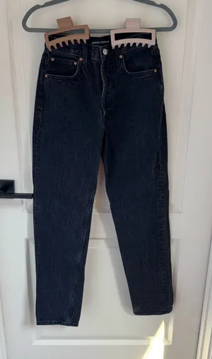 Aritzia Denim Forum The Boyfriend High Rise Loose 28l in Black Eyeliner thumbnail 1