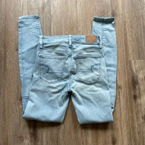 Skinny Jeans thumbnail 3