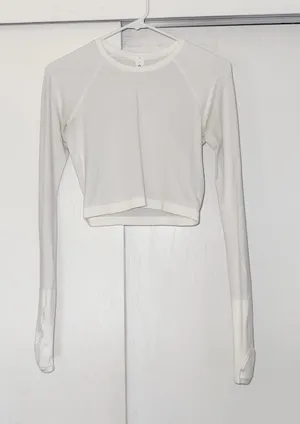White Lululemon Swiftly Tech Long Sleeve thumbnail 1