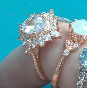 Oval Cut Halo Rhinestone Gold Silver Ring Crystal thumbnail 5