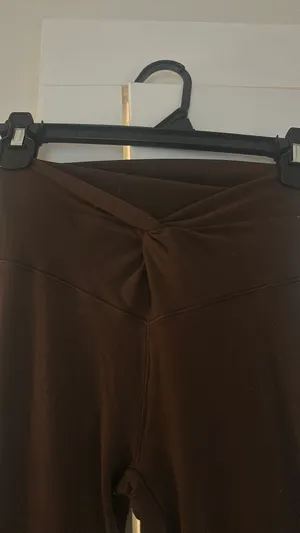 Aerie Knot Flare Leggings thumbnail 4