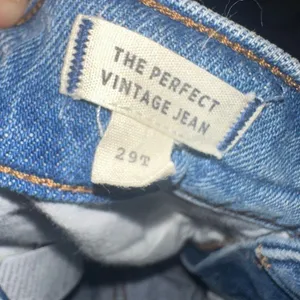 Madewell Perfect Vintage wide leg size 26 sustainable jeans thumbnail 4
