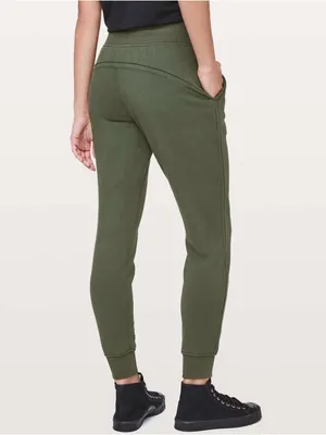 Lululemon Warm Down Jogger II 28" Camo Green W5CJQS size 6 thumbnail 2