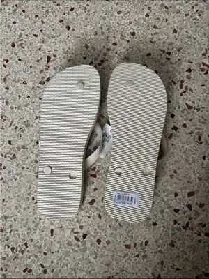 NWT Havaianas Aloha Flip Flops size 9/10 thumbnail 4