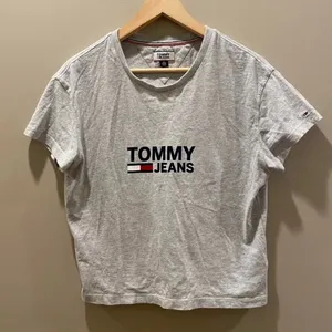 T-Shirt thumbnail 1